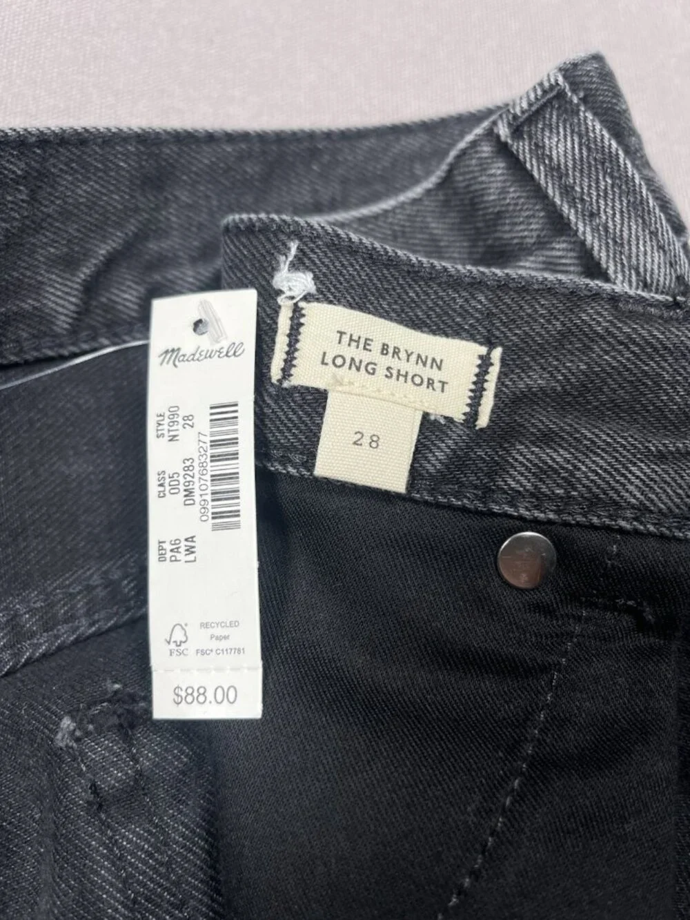 NWT Madewell The Brynn Long Black Levin Wash Jean Shorts Inseam 4